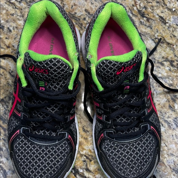 ASICS igs running shoes - Picture 4 of 8